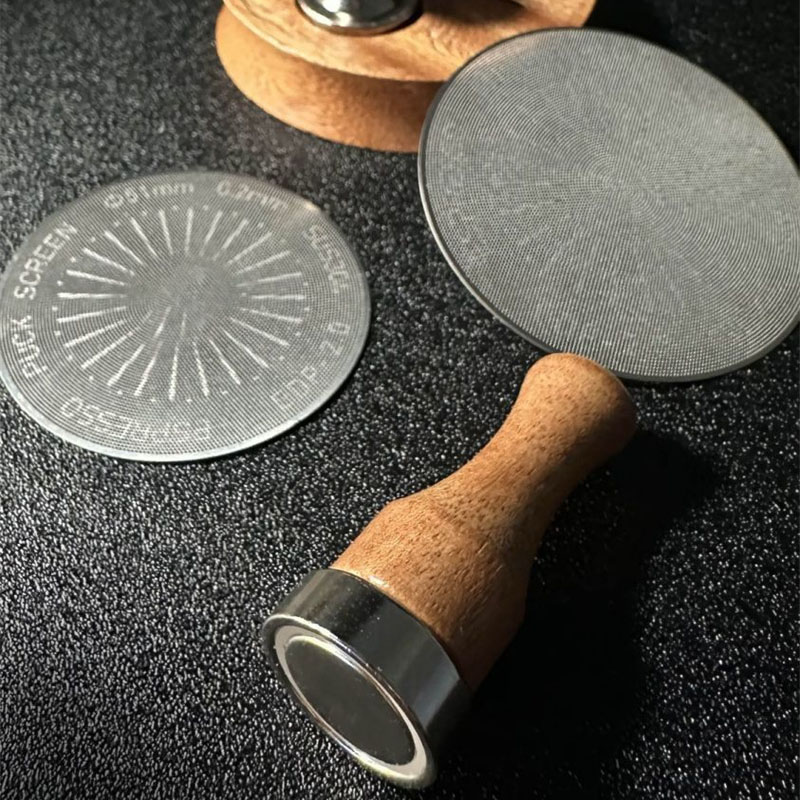 Écran de distribution magnétiq - Puck Screen Mesh avis et prix