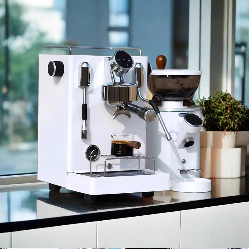 Machine à expresso italienne à - Coffee Equipment And Supplies avis et prix